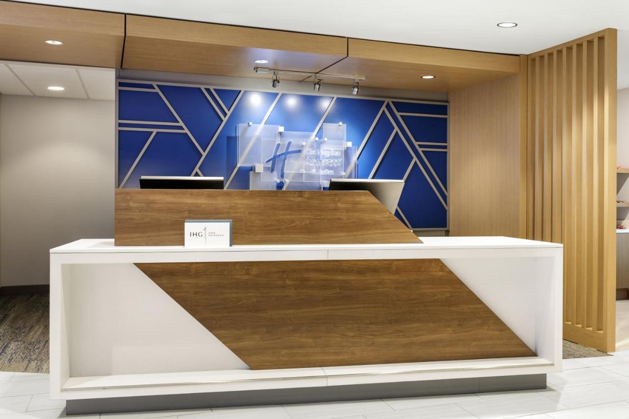 Holiday Inn Express Fremont By Ihg Kültér fotó
