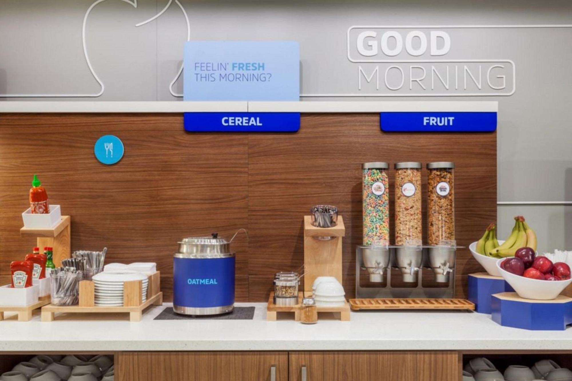 Holiday Inn Express Fremont By Ihg Kültér fotó
